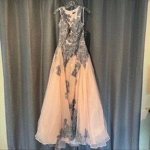 NWT Alyce Paris Blush Slate Floral Gown with Lace flowers size 8